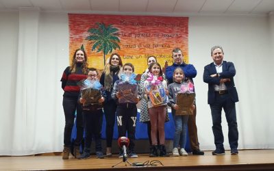 Redován awards the drawing prizes “Las abarcas desertas” of the Sagrados Corazones public school